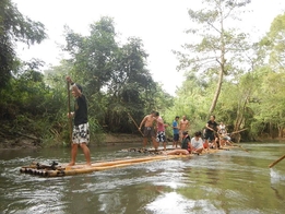 Enjoy Chiang Mai Bamboo Rafting Along the Mae Wang River 3
