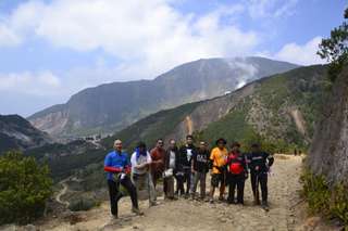 Camping Gunung Papandayan Garut, Rp 900.000