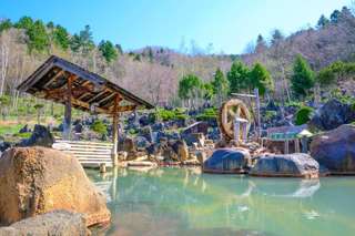 Hokkaido, Japan｜Jozankei Hot Springs One-Day Tour Package｜Including Shuttle Bus + Hot Springs (Departing from Sapporo)