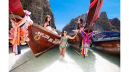 Phuket - Phi Phi Island tour package 3 Days 2 Nights (SIC-Shared/Join In Tour), Rp 3.299.000