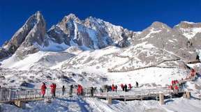 Lijiang Private Day Tour: Yulong (Jade Dragon) Mountain, Shuhe Ancient Town, Blue Moon Valley