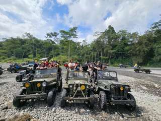 Paket Tour Merapi: M.B.A (Mbah Maridjan - Bunker Kaliadem - Air Track Manuver), Rp 187.500