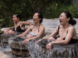 Peninsula Hot Springs Melbourne Morning Express Bus Tickets 3