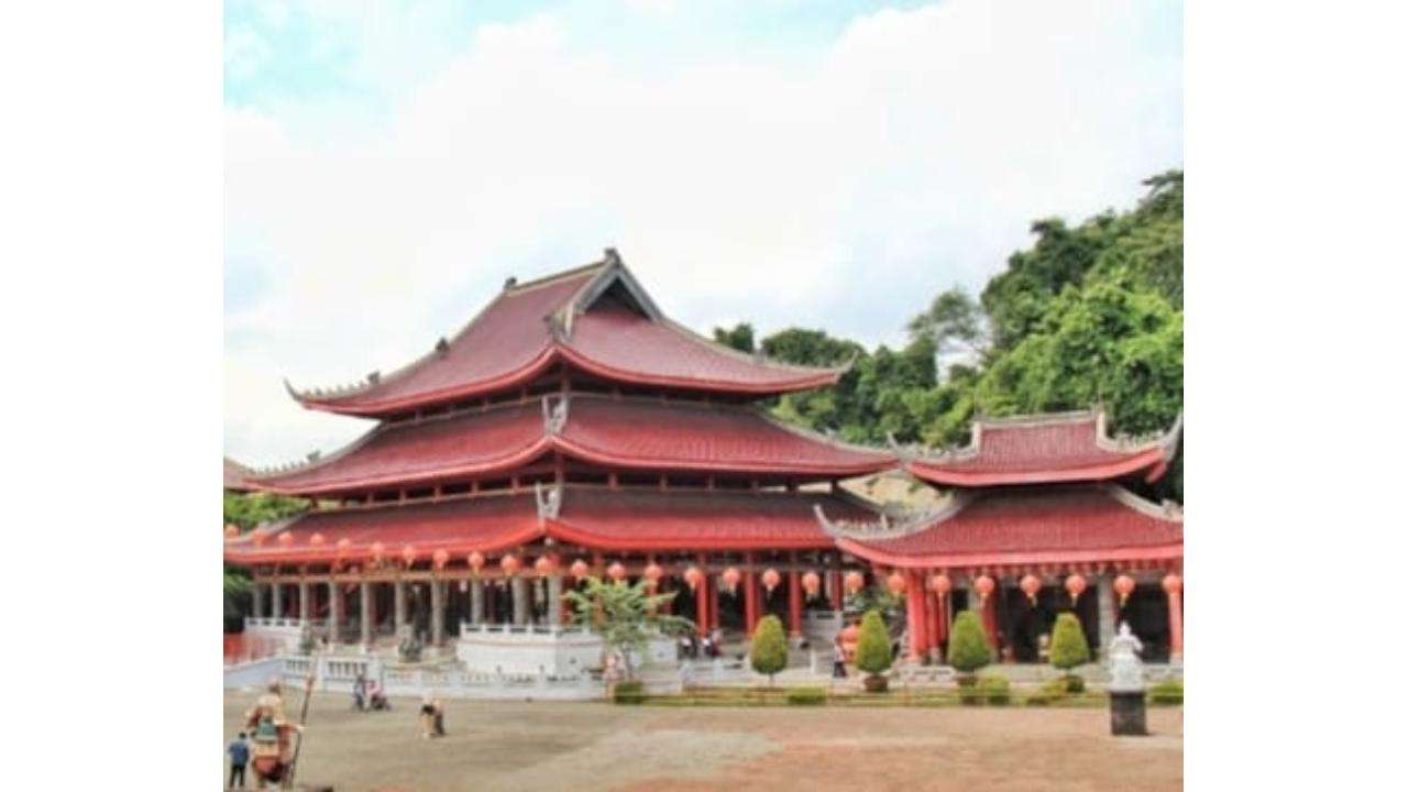 Paket Wisata Semarang Lawang Sewu, Sam poo kong, Kota lama