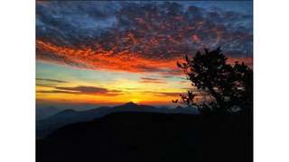 SUNRISE UPAS HILL TANGKUBAN PERAHU WITH LANDROVER, THB 1,101.79