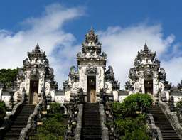 Instagram Tour: Gates of Heaven - Lempuyang Temple, RM 269
