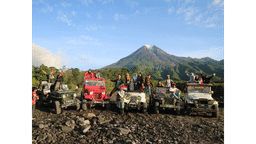 1 Day Trip Jogja (Borobudur Temple & Merapi Lava Tour) for Foreigner by enjoyyourholiday, Rp 900.000