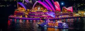 ล่องเรือดินเนอร์ทองคำที่ Vivid Sydney ปี 2024 | ออสเตรเลีย