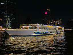 ล่องเรือเจ้าพระยา Viva Alangka Cruise พร้อมบุฟเฟต์มื้อค่ำ กรุงเทพฯ