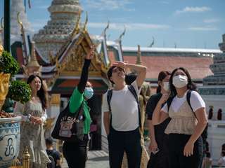 Grand Palace & Wat Phra Kaew Walking Tour - 2.5 Hours