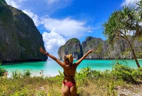 Speedboat Tour to Maya Bay with Snorkeling (From Koh Phi Phi) - Half Day