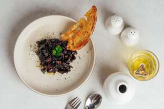 Mozza Restaurant - Sanur , Rp 100.000