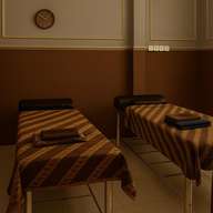 Lavanya Massage & Reflexology - Kelapa Gading