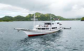 4D3N Sailing Komodo By Regular Phinisi, AU$399