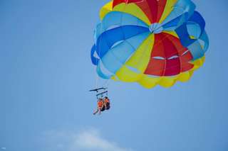 Parasailing with 3 height options | Cebu, Philippines