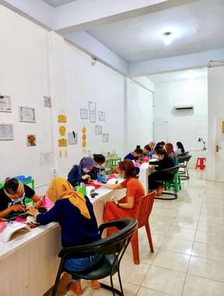 Bellanestudio, SGD 16