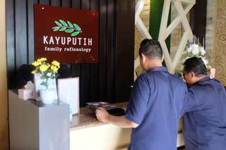 Kayuputih Family Reflexology Probolinggo, Rp 200.000