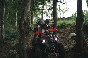 ATV Explore di The Grand Lagunas