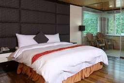 [55% off] Wulai Hot Spring｜Spring World Hot Spring Club Hot Spring House Bath Voucher, AU$31