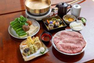 Osaka｜Shinsaibashi Dotonbori・Sukiyaki restaurant｜Harijyu