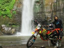 Batu Fun Off road with Trail 