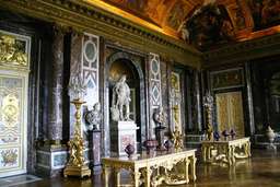 【15% Off】Palace of Versailles Half/One-Day Tour (Priority Entry) | Paris, Rp 1.615.790