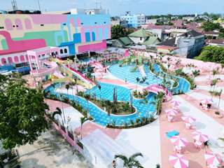 Tropikana Water Park Pekanbaru