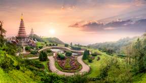 Private Doi Inthanon National Park and Pha Dok Siew Full Day Tour