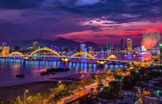 Half-Day Da Nang Seafood Trail Tour