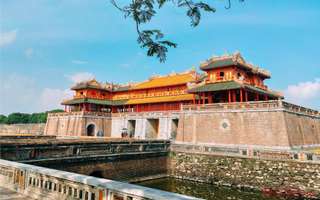 Tour Đi Bộ Huế khám phá Cố Đô và Chợ Đông Ba