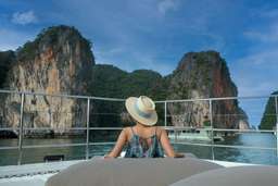 ทัวร์เกาะเจมส์บอนด์โดยเรือยอชท์สุดหรู (ออกจากภูเก็ต) - ครึ่งวัน, THB 3,800.00