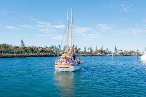 Native Bushfoods and Seafood Cruise on Sunshine Coast