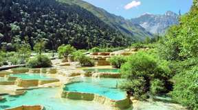 3-Day Chengdu Private Tour: Jiuzhaigou Scenic Area, Songpan Ancient City, Huanglong Scenic Area