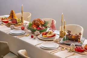 大屿山｜富豪机场酒店 Regal Airport Hotel｜艺廊咖啡室 Café Aficionado｜自助午餐・自助晚餐｜酒店自助餐优惠2025