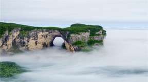 Zhangjiajie Tianmen Mountain and Tujia Folk Customs Park