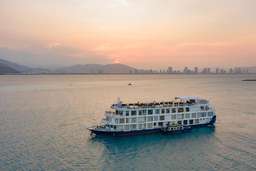 Sea Coral 5-star Sunset Cruise on Nha Trang Bay - Day Tour , VND 1.350.000