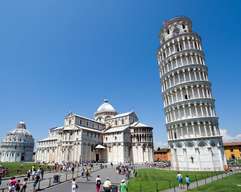 Leaning Tower and Pisa Cathedral: Fast Track Entry with Guided City Tour
