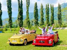 VW Safari Borobudur, USD 8.34
