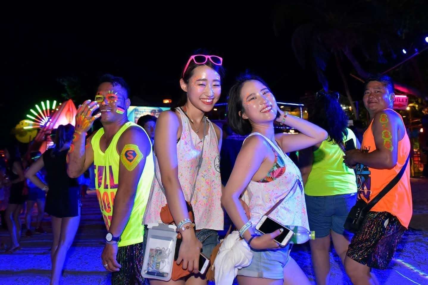 ซื้อตั๋ว Full Moon Party RoundTrip Ticket from Koh Samui to Hat Rin on