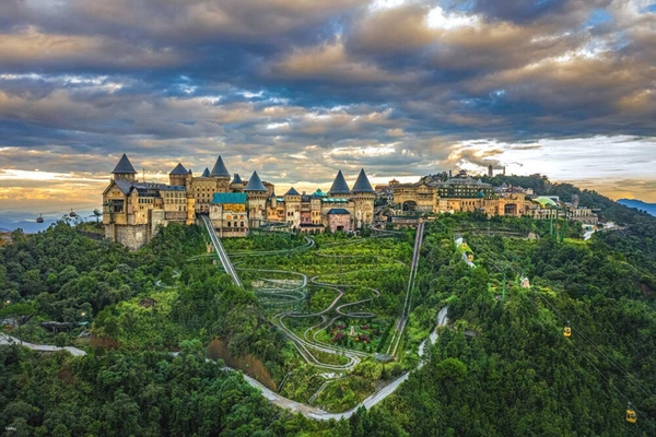 Danang Bana Hills round trip shuttle bus ticket 1