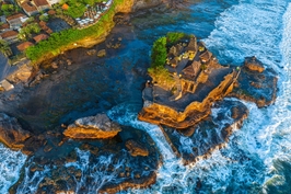 Tanah Lot Temple Sunset Bali Tour 4