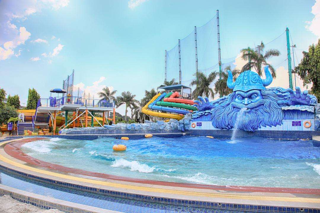 The Wave Pondok Indah Waterpark - Sinar Mas Land