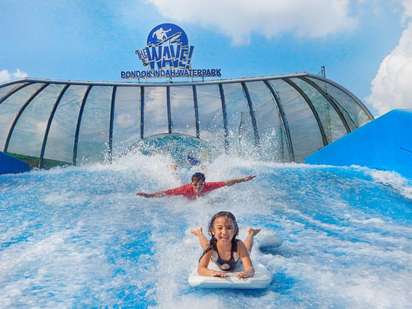 Tiket The Wave Pondok Indah Waterpark Traveloka Xperience