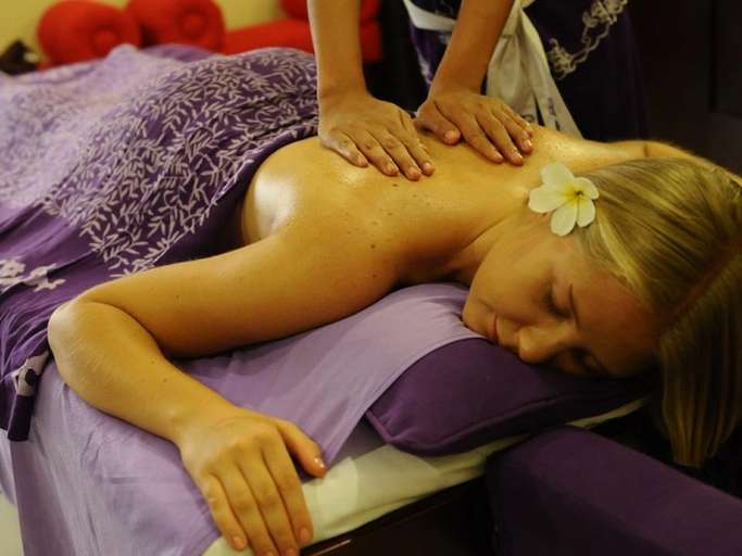 BODY MASSAGE jpg 960x720 FIT 6f12dfe054600276e32283168b45543c