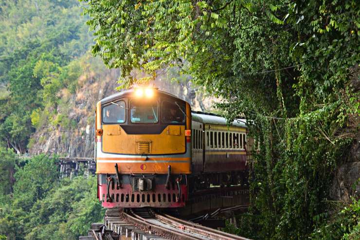 kanchanaburi safari park day tour