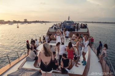 Dragoon Yacht - Bali Party & Private charter