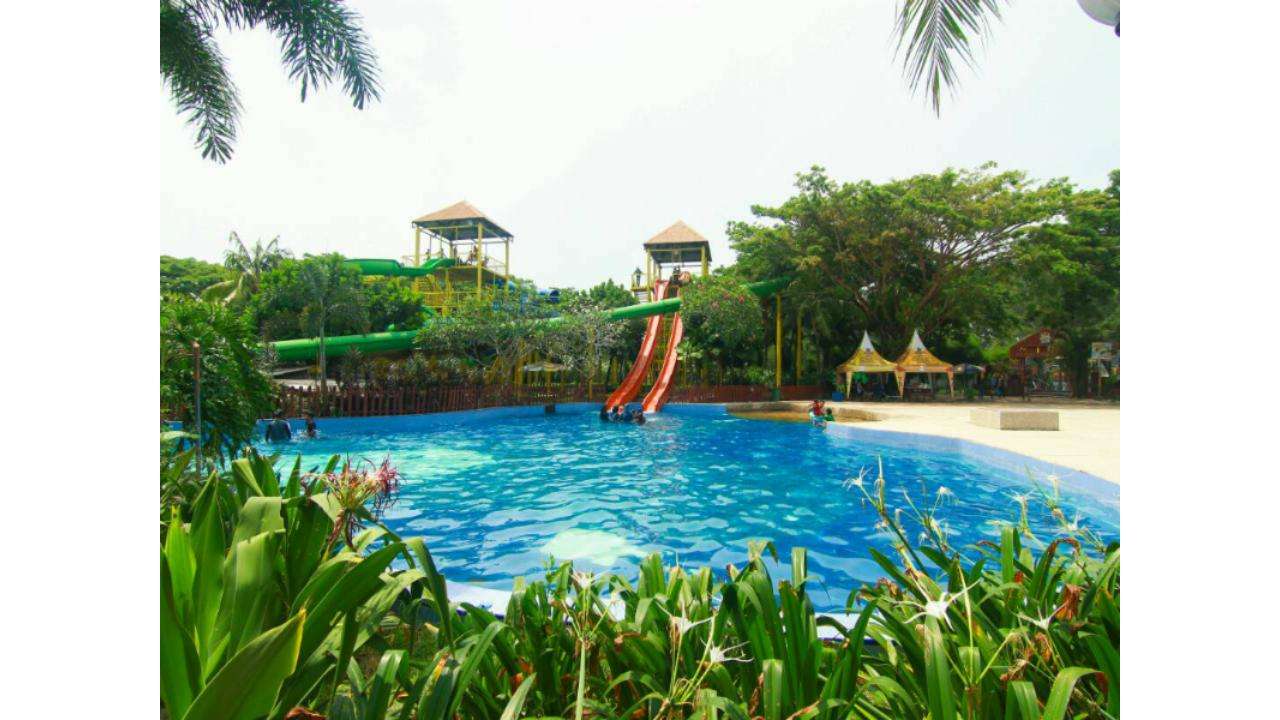 pantai-cermin-theme-park-and-resort-hotel-water-park-tickets