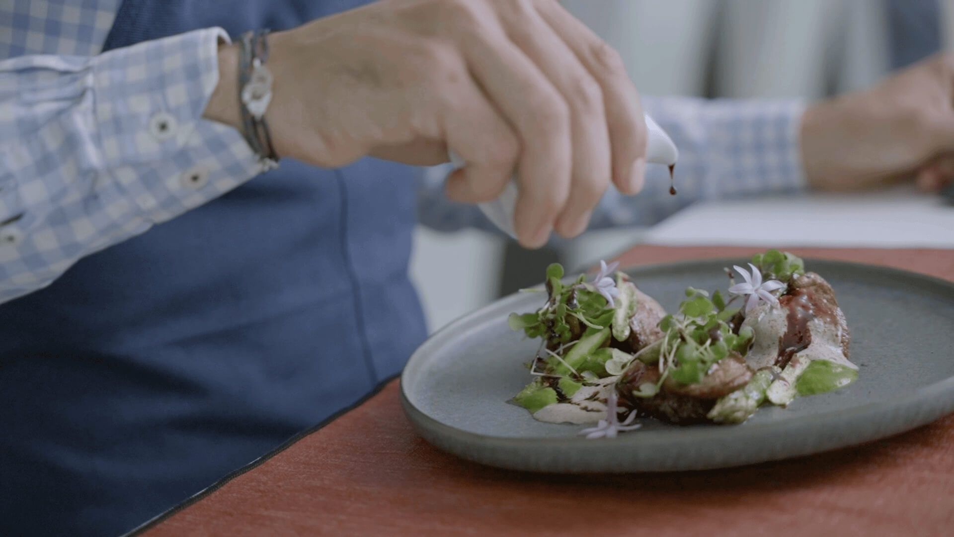 Conseil d’accord mets et vins avec Château Clinet 2019, par le chef Arthur Leprevost