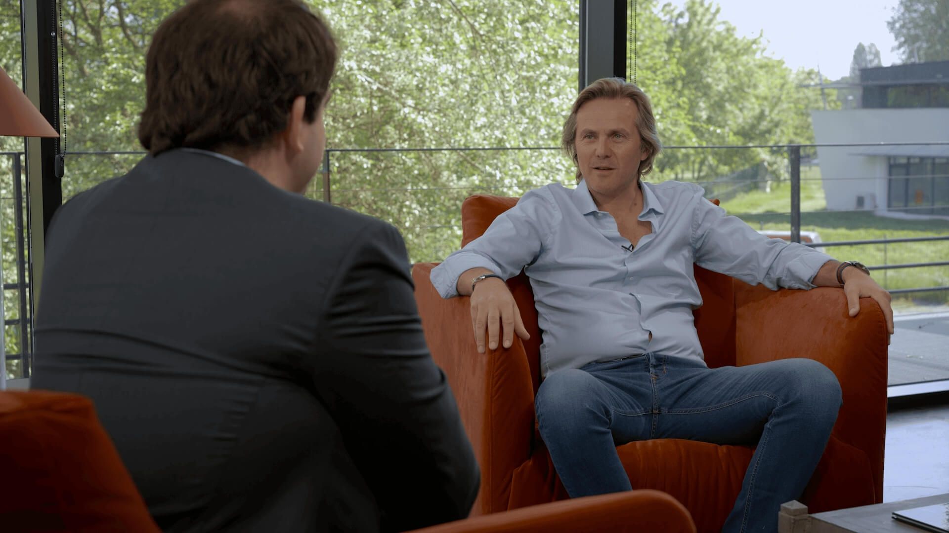 Anthony Moses dans les bureaux de Twins