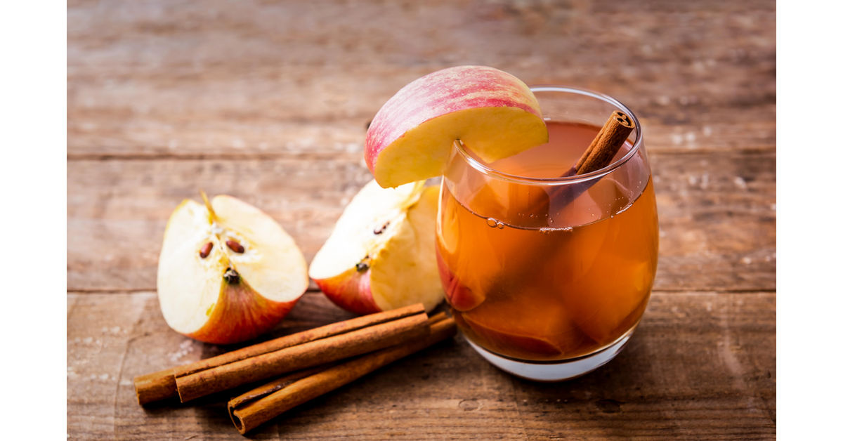 Apple Cinnamon Water